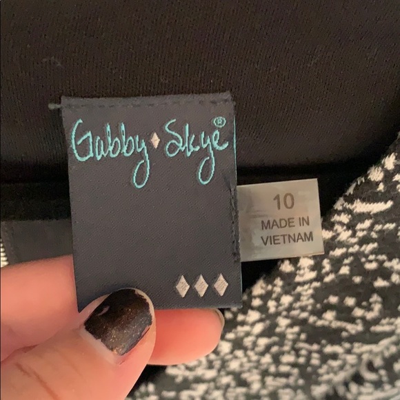 NWT Gabby Skye 3/4 for & flare dress - Picture 3 of 4